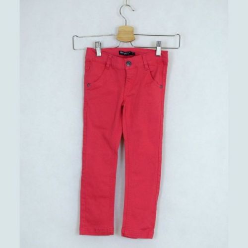 Červené plátěné kalhoty, vel. 110