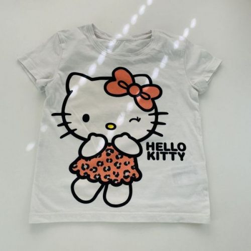 Bílé triko s Hello Kitty, vel. 98